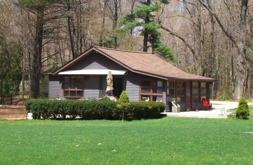 Holland Cottage | 'The Cottage' Goshorn Lake, Saugatuck/Holland