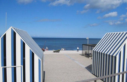 Paluel Cottage | The Cottage of the Château , Golf & tennis at 2 kms , Beaches at 3 kms