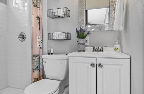 Garfield Cottage | The Country Container - Tiny Home