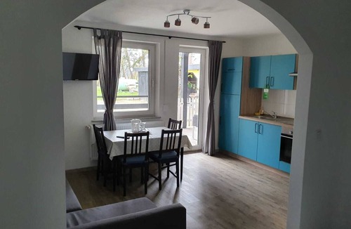 Diemelstadt Apartment | The country house is in a quiet location, close to hiking and cycling trails, as well as close to highways.