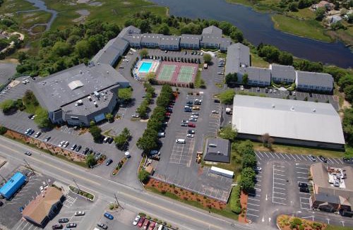 West Yarmouth Resort | The Cove at Yarmouth by Westgate Resorts