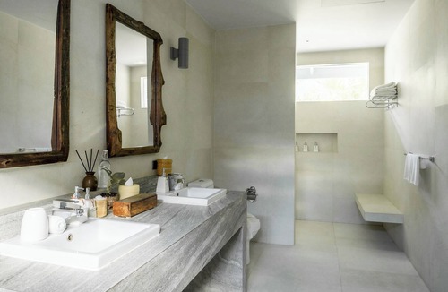 Wichit Hotel | The Cove Phuket