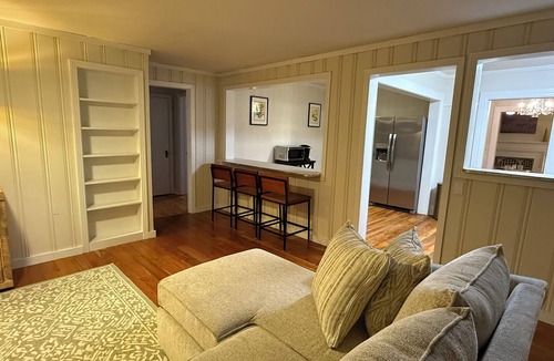 Dothan House | The Cozy Getaway