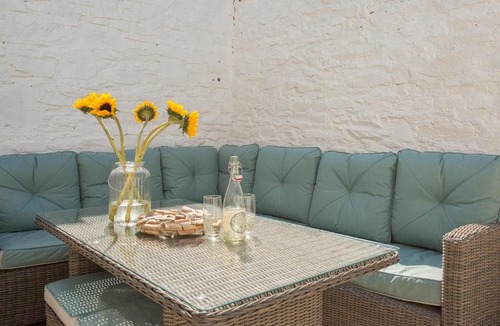 Appledore House | The Crab Shell
