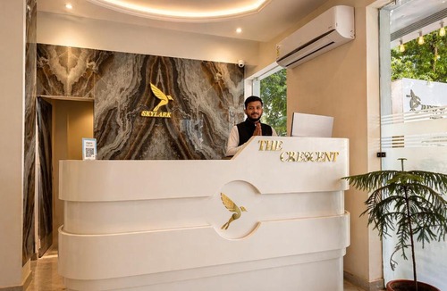 Mali Colony Hotel | The Crescent Udaipur -Boutique Hotel Near Lake Pichola