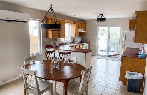The Bluff Cottage | The Crew's Nest Cottage at Parlee Beach