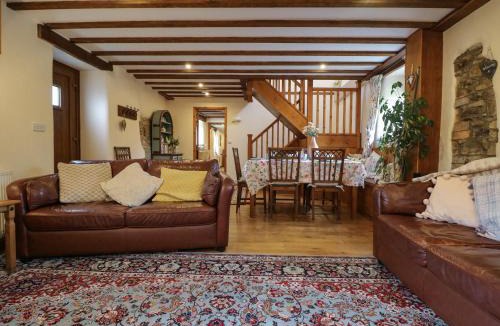 Holsworthy House | The Croft