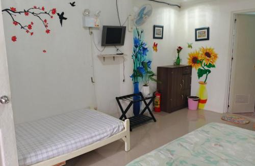 Oslob Bed & Breakfast | The Cronin Residence