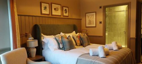 Coniston Hotel | The Crown Inn
