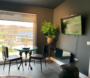 Teangue Ski Chalet | The Crows Nest