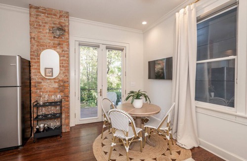 Mount Adams Condo | The Curio at Centennial House