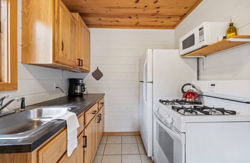 Keystone Cabin | The Dan Patch Cabin
