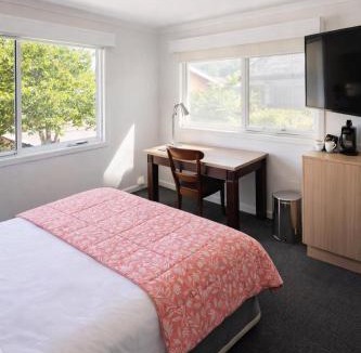 Devonport Hotel | The Dannebrog Lodge
