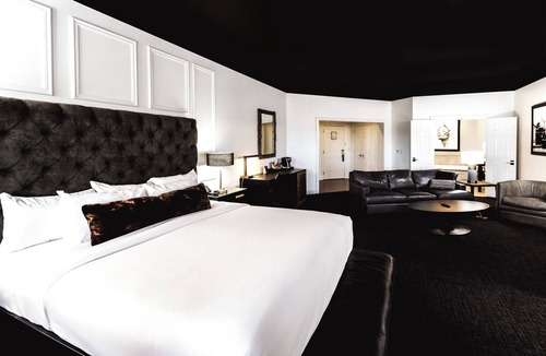 Delafield Hotel | The Delafield Hotel