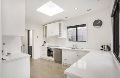 Dunedin City Centre House | The Designer`s Perch- House on Canongate