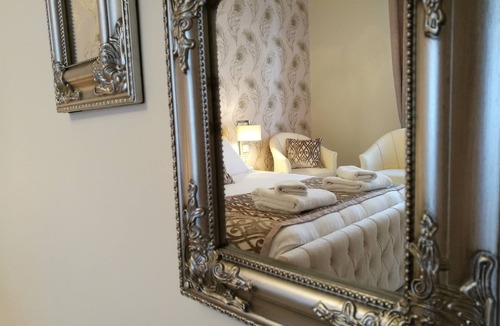 Torquay City Centre Hotel | The Devon Court