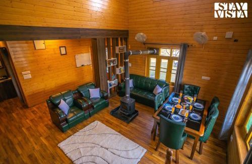 Gulmarg Villa | The Dewan Bagh with Heater at Srinagar by StayVista