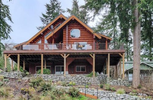 East Olympia House | The Dockside Gamehouse