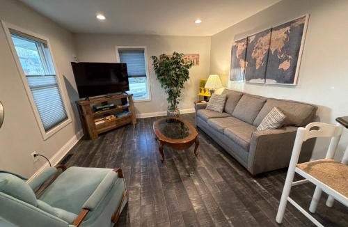 Albert Lea House | The Dollar House