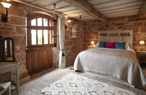 Pauntley House | The Dovecote, in the grounds of Elizabethan Pauntley Court, is the perfect country escape.