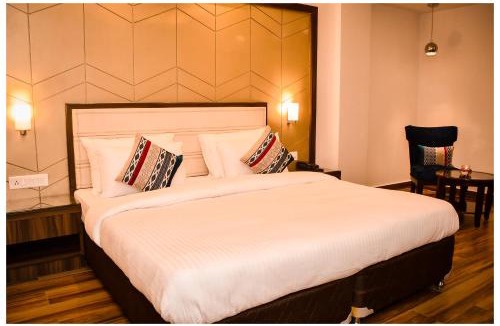 Kanpur Hotel | THE DOWNTOWN