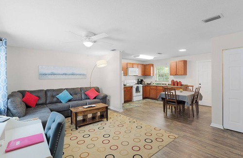 Ocala Apartment | The Downtown Retreat Five