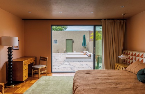 Blenman-Elm House | The Drachman - Heated Pool & Hot Tub, Spacious Retreat, UofA