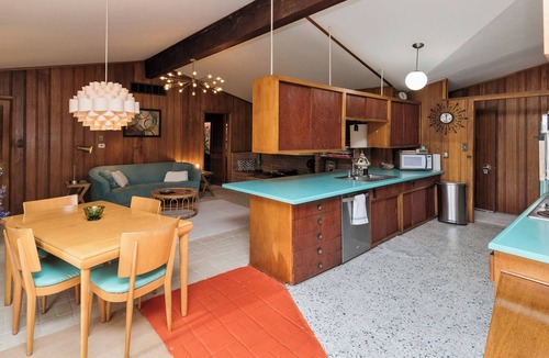 Greater South Side House | The Draper-Spacious Mid Century Modern MCM California Ranch Home