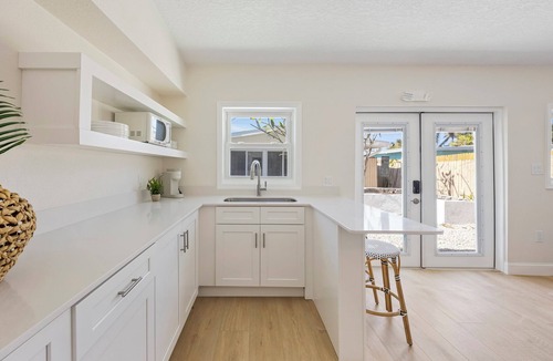 Parsuns To Cocoa Beach Apartment | The Drift