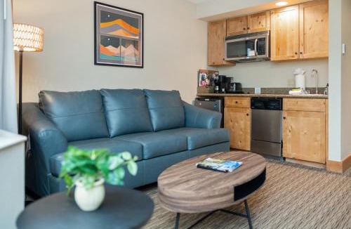 Mount Crested Butte House | THE DROP IN the edge of adventure