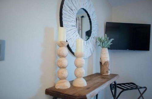 Rountree House | The Dryer House center city pet friendly home