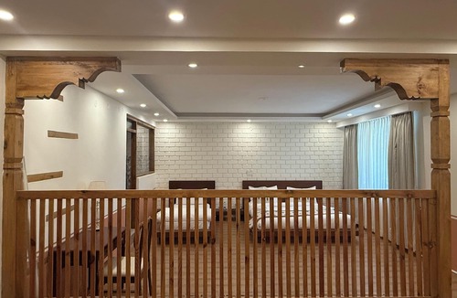 Hunder Hotel | The Dune Escape