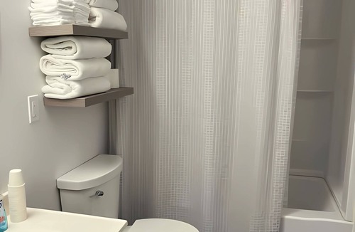 Coraopolis Apartment | The Eagle's Nest: 1 BDR PLUS studio bed nestled outside the city of Pittsburgh