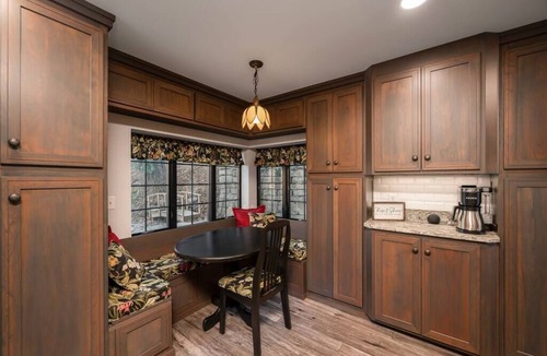 Turkey City House | The Eagles’ View Riverstone Retreat - Riverfront-Close to Emlenton & Foxburg, PA