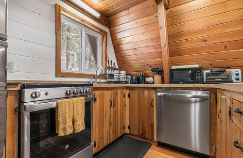 Klamath Falls Cabin | The 'Easy A' Cabin at Rocky Point- Stylish 1960's A-Frame