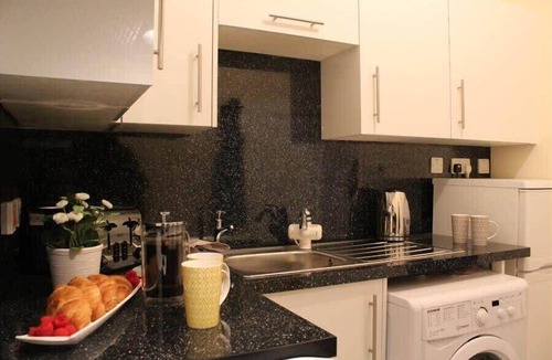 Wrexham Apartment | The Eisteddfod 2 Bed Apartment | Central Wrexham