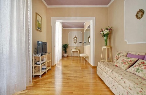 San Lorenzo Apartment | The elegance in the heart of Florence
