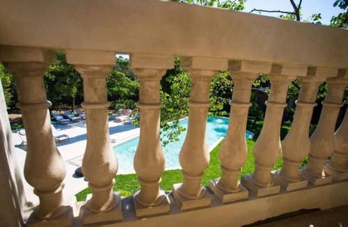 Conversano Villa | The elegant resort has various houses with independent entrances from the park