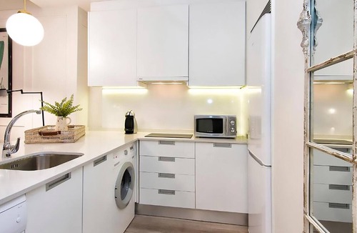Centro - Sagrario Apartment | The Elegant Suite