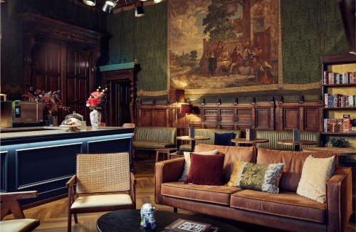 Plantage Hostel | The Elephant Hostel