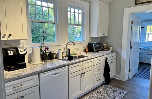 Statesville House | The Elm: 1923 Bungalow - Historic Downtown District