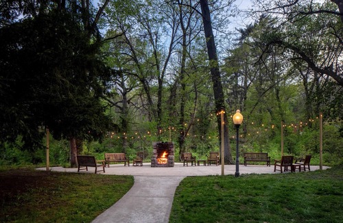 Excelsior Springs Hotel | The Elms Hotel & Spa, a Destination by Hyatt Hotel