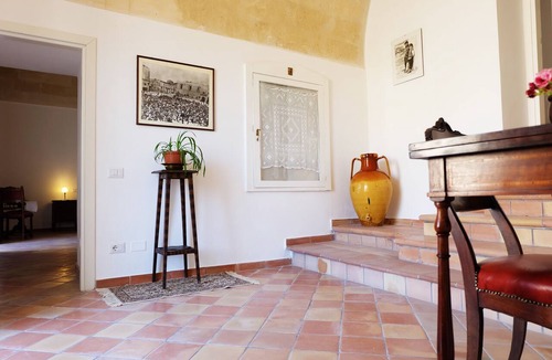 Sasso Caveoso Apartment | The Embrace of the Stones