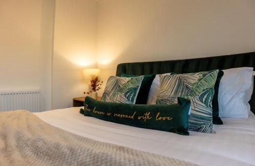 Giltbrook Apartment | The Emerald Lodge