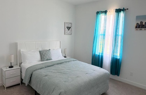 Greenfield House | The Emerald Stay