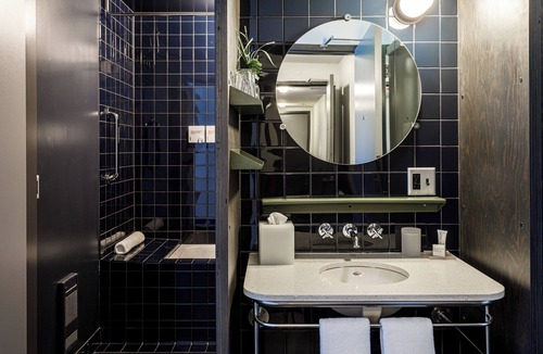 West Loop Hotel | The Emily Hotel