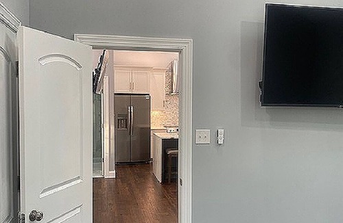 North Augusta Apartment | The Emperor Suite: Brand New Exquisite Designer Luxury 1 bedroom/1 bath apt.