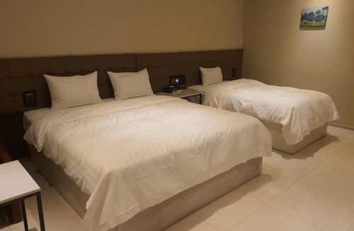 Seo-gu Hotel | The Empress Hotel