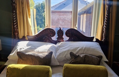 Emsworth Hotel | The Emsworth Hotel