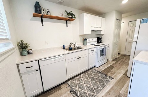 West Valley House | The Explorer duplex unit